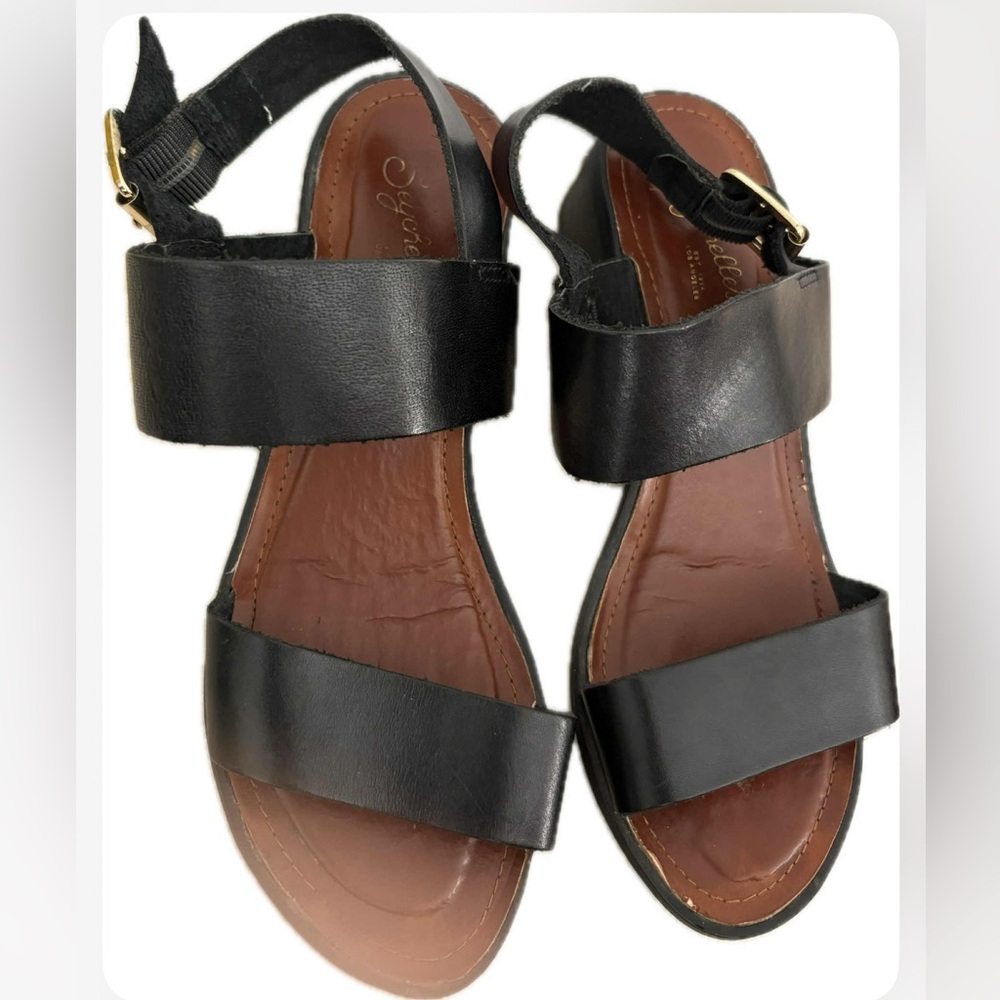 Anthropologie Seychelles  Black Leather Sandals Womens Size 7